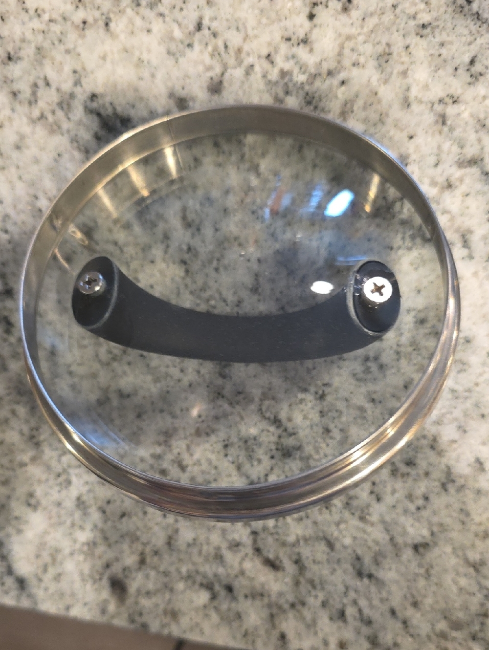 Classic Stainless Steel Whistling Kettle with Black Handle - Picture 9 of 9